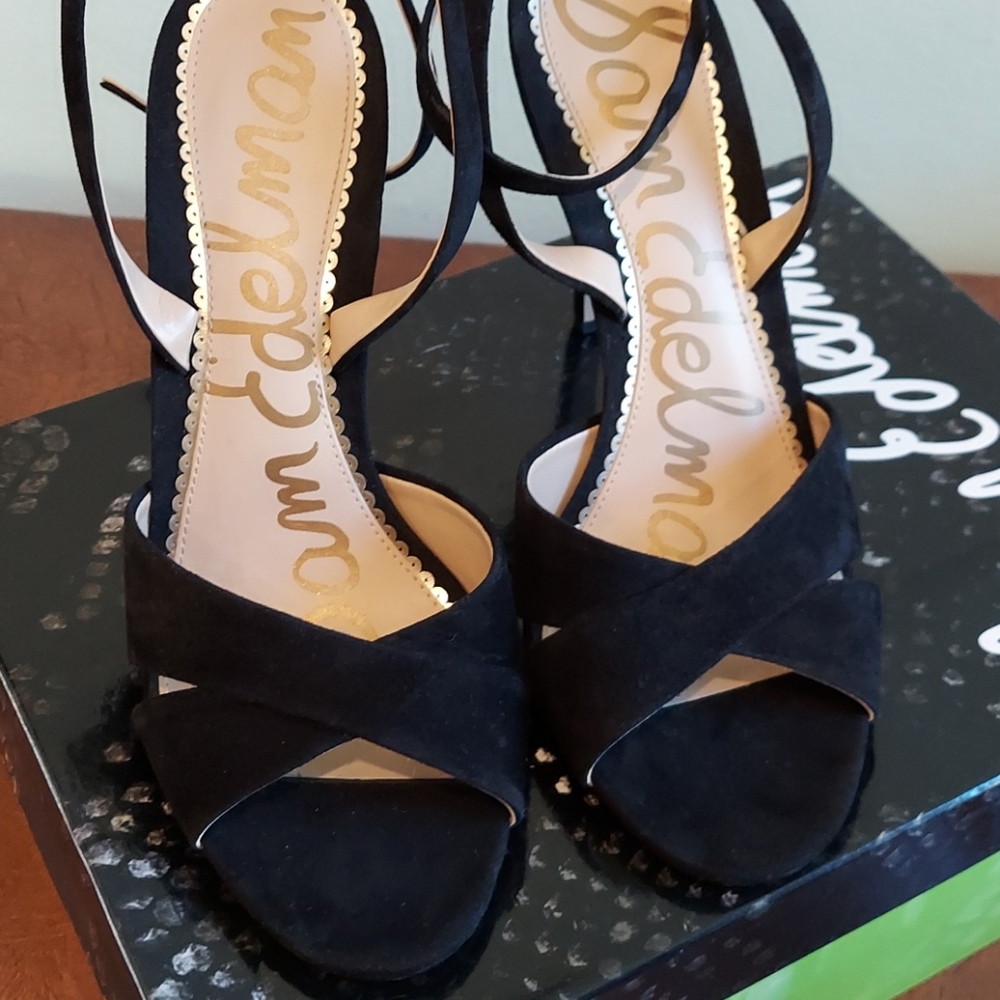 8.5 Black Sam Edelman heels